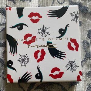 MAC - eye shadow